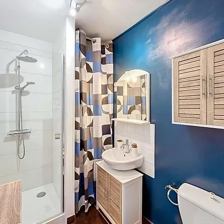 Rdc Pres De La Avec Terrasse Et Wi-fi - Fr-1-361-555 * Jullouville-les-Pins