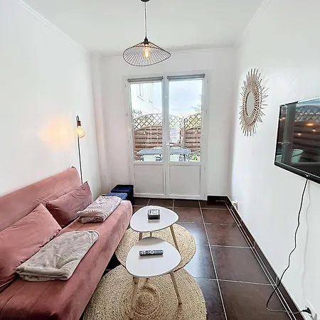 Rdc Pres De La Avec Terrasse Et Wi-fi - Fr-1-361-555 Apartamento