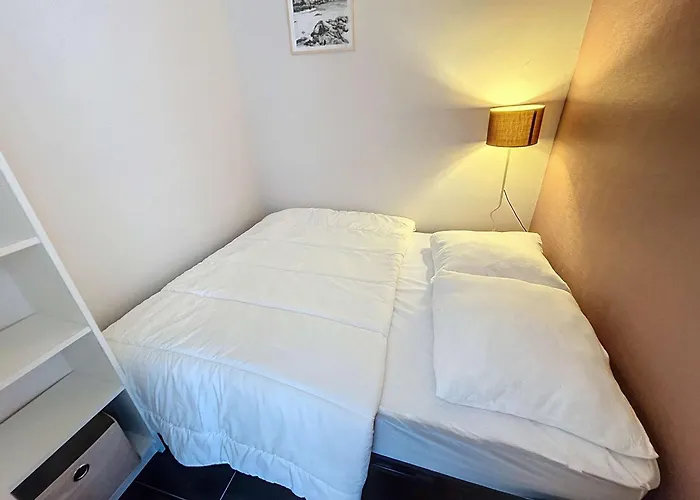 Rdc Pres De La Avec Terrasse Et Wi-fi - Fr-1-361-555 Jullouville-les-Pins